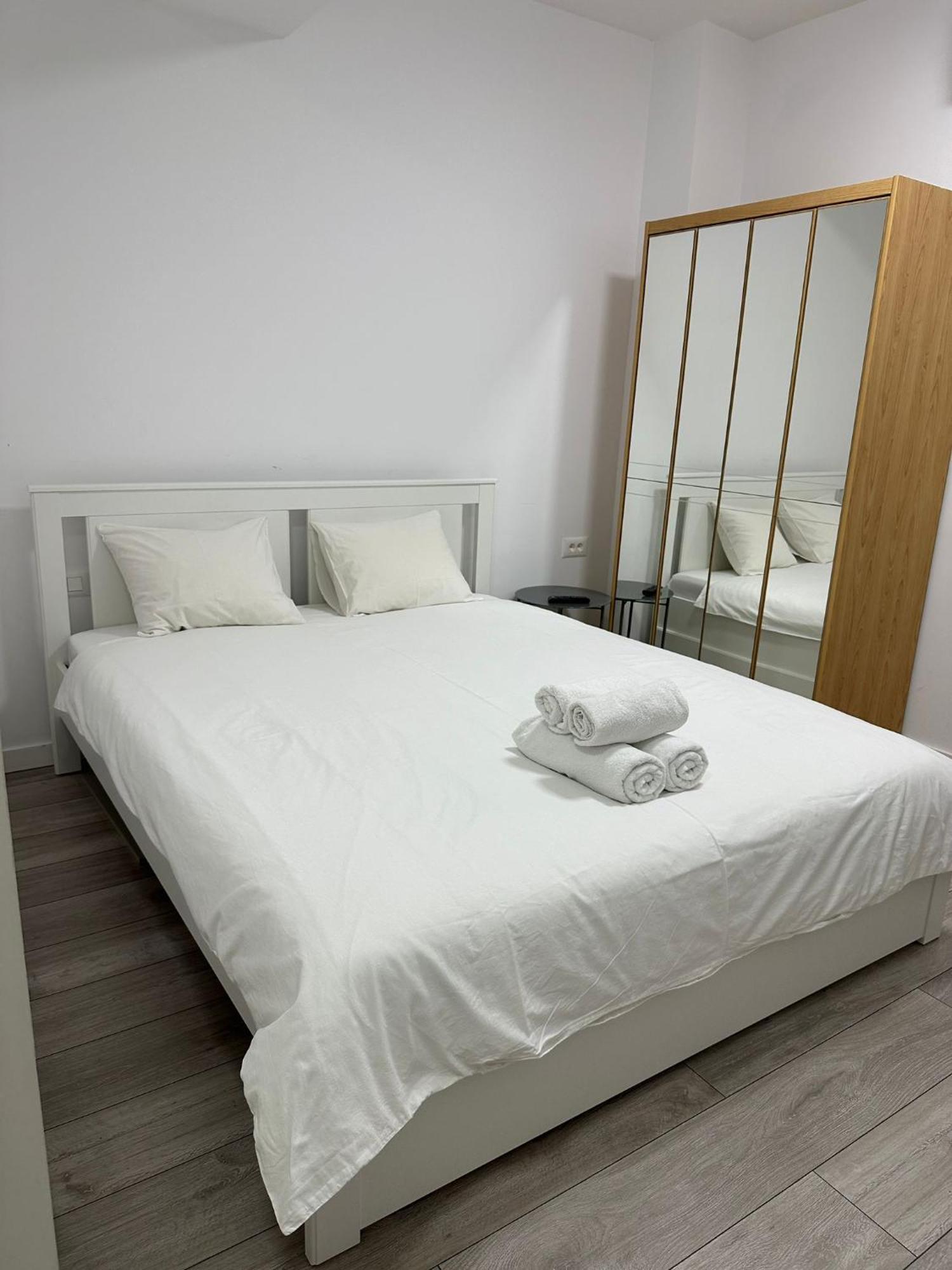 Catedral Apartment Bucharest Exterior photo